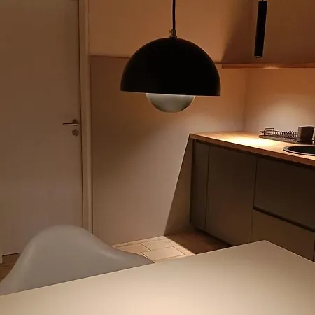 Renovierte Zentral In アパート